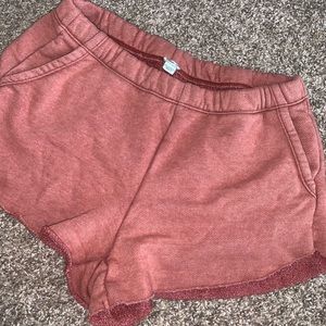Arie comfy shorts